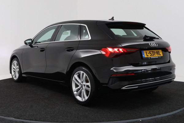 Audi A3 Sportback 35 TFSI Business edition (NAVIGATIE, PDC, ADAPTIEVE CRUISE, CARPLAY, 1e EIGENAAR, GOED ONDERHOUDEN)