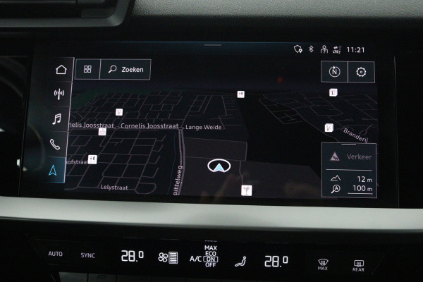 Audi A3 Sportback 35 TFSI Business edition (NAVIGATIE, PDC, ADAPTIEVE CRUISE, CARPLAY, 1e EIGENAAR, GOED ONDERHOUDEN)