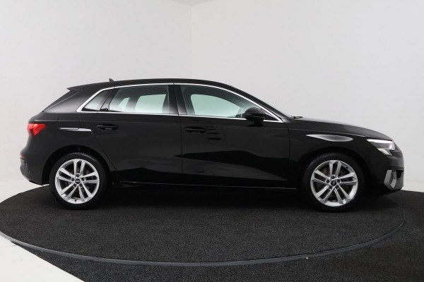 Audi A3 Sportback 35 TFSI Business edition (NAVIGATIE, PDC, ADAPTIEVE CRUISE, CARPLAY, 1e EIGENAAR, GOED ONDERHOUDEN)