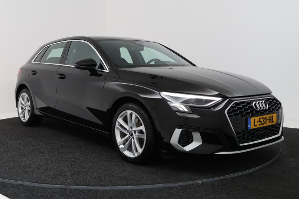 Audi A3 Sportback 35 TFSI Business edition (NAVIGATIE, PDC, ADAPTIEVE CRUISE, CARPLAY, 1e EIGENAAR, GOED ONDERHOUDEN)