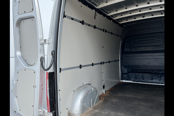 Mercedes-Benz Sprinter 215 1.9 CDI L2H2 Automaat L2H2 Climate Control Camera Carplay Parkeersensoren V+A