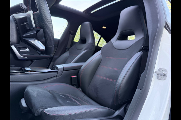 Mercedes-Benz CLA-Klasse 250 e Edition AMG Line 45s Pano/360/Sfeer