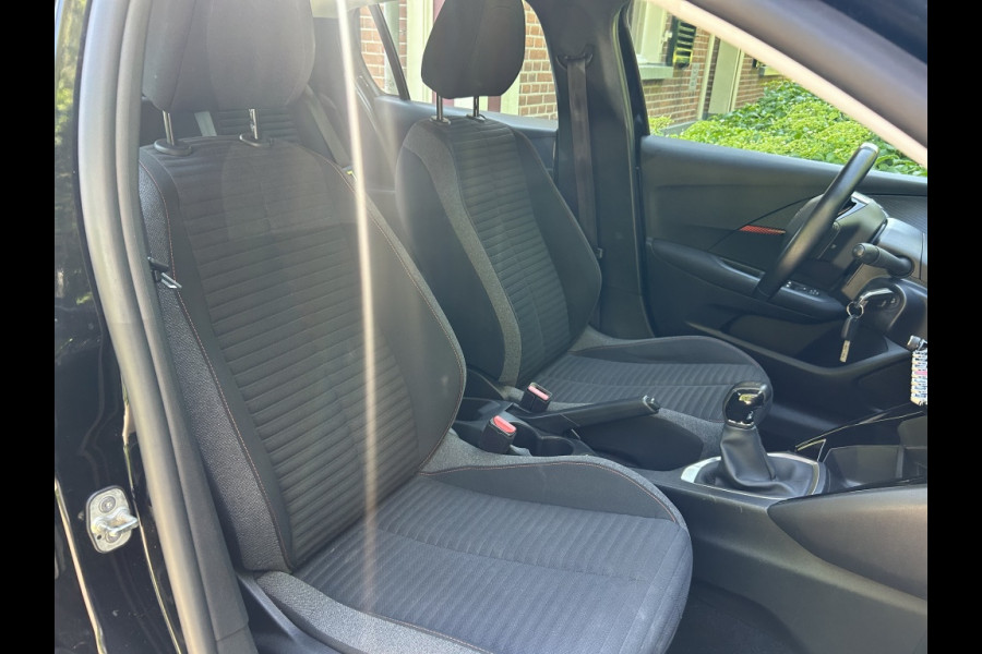 Peugeot 208 1.2 5-drs. Active Navi, Carplay, 1e Eigenaar! Bj. 2021