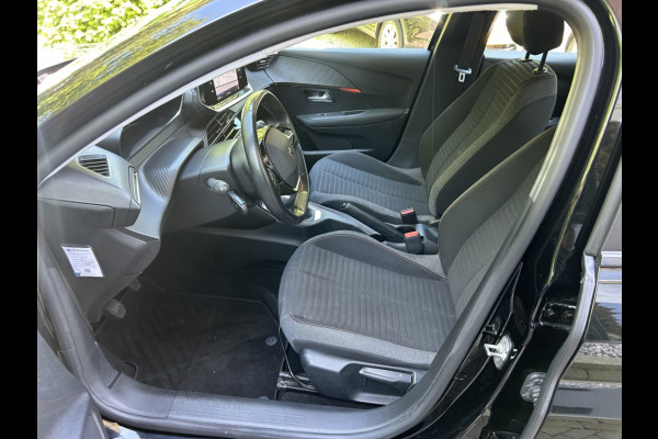 Peugeot 208 1.2 5-drs. Active Navi, Carplay, 1e Eigenaar! Bj. 2021