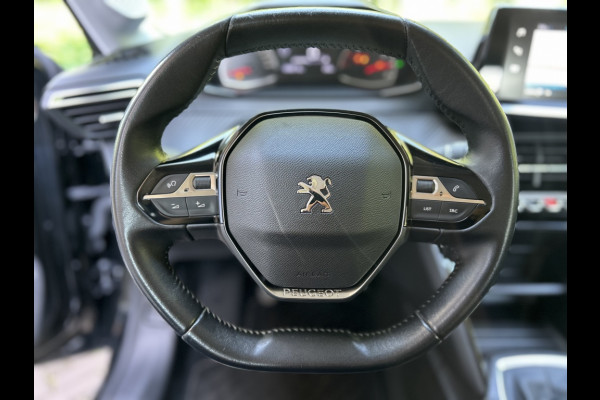 Peugeot 208 1.2 5-drs. Active Navi, Carplay, 1e Eigenaar! Bj. 2021
