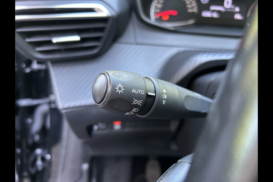 Peugeot 208 1.2 5-drs. Active Navi, Carplay, 1e Eigenaar! Bj. 2021