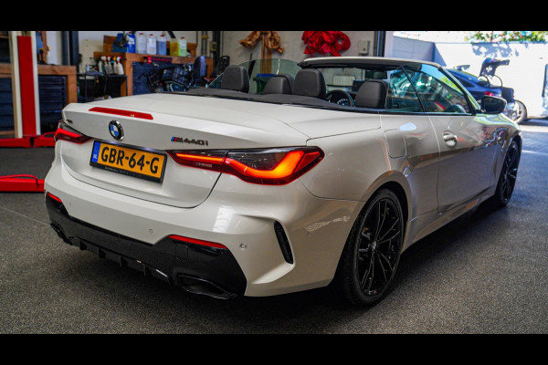 BMW 4 Serie Cabrio M440i xDrive High Executive | Laser LED | Driving Assistant Professional | Luxe Leder | Stoelkoeling | HuD