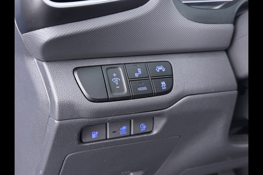 Hyundai IONIQ Premium EV SOH 99,9% Panorama-Schuifdak Adap.Cruise Leder+Memory Navi Ecc Trekhaak Infinity®-Audio Camera Apple Carplay Android  Stoel+Stuurverwarming Elek.Stoelen Lmv Bluetooth Dodehoek+Lane Assist VESS Origineel Nederlandse Auto