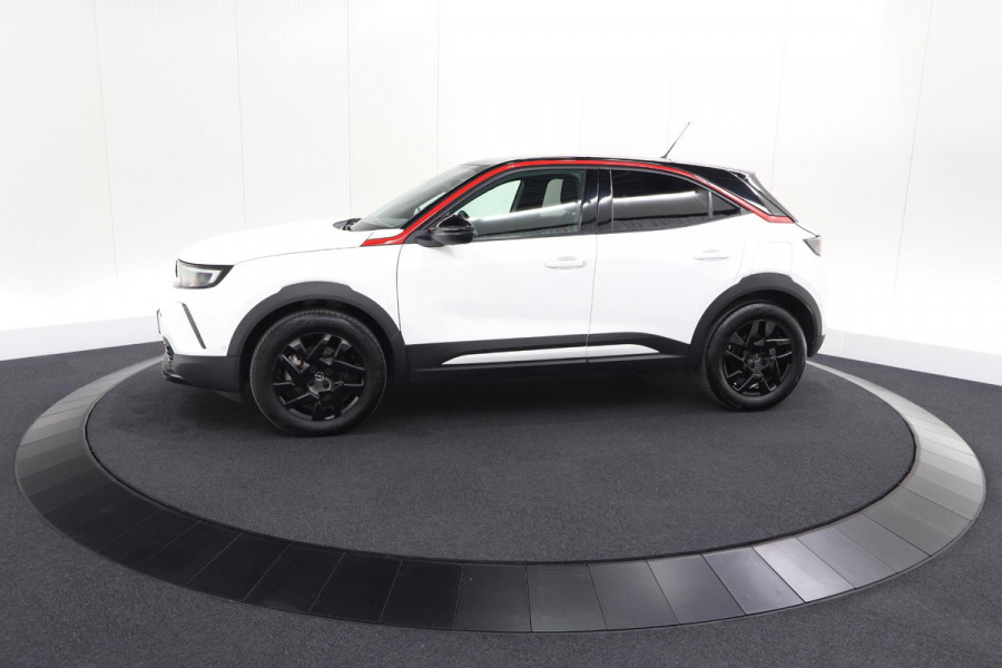 Opel Mokka Electric Level 4 50 kWh | SOH 97,5% | Adaptieve Cruise Control | Camera | Apple Carplay | Dodehoekdetectie