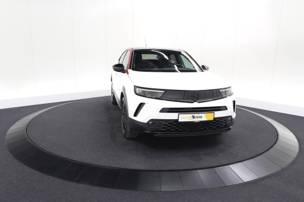 Opel Mokka Electric Level 4 50 kWh | SOH 97,5% | Adaptieve Cruise Control | Camera | Apple Carplay | Dodehoekdetectie