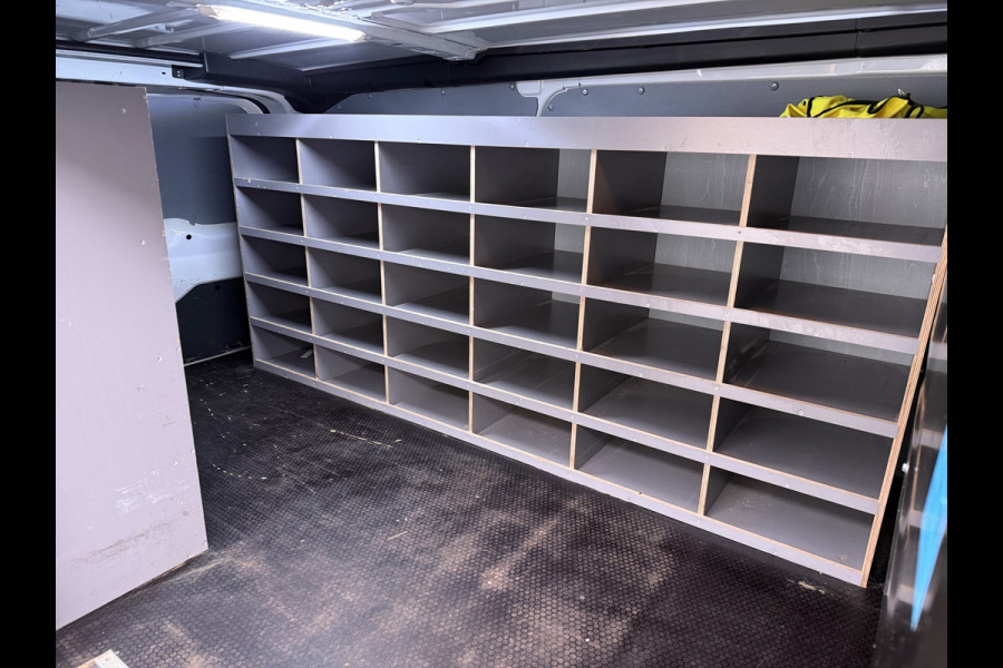 Opel Vivaro 1.5 CDTI L2H1 3-Persoons Airco Cruise Control Dodehoek Bluetooth Pdc Edition Betonplex vloer Kasteninbouw Schuifdeur Regen+Lichtsensor Euro 6 1e Eigenaar