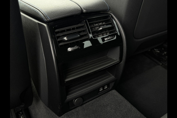 BMW 5 Serie Touring 530e xDrive M-Sport | Trekhaak | 360 | Elektrische stoelen | Shadow Line | Sfeerverlichting | Carplay | Memory
