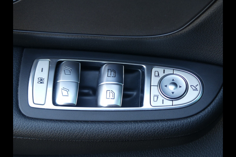 Mercedes-Benz V-Klasse 220d Lang Dubbel Cabine LED/LEER/Adaptive cruise control