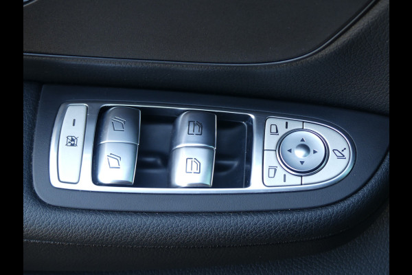 Mercedes-Benz V-Klasse 220d Lang Dubbel Cabine LED/LEER/Adaptive cruise control