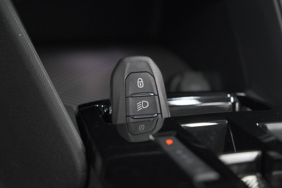 Citroën C4 1.2 Hybrid 145pk Max | 360 Camera | Adaptieve Cruise Control | Navigatie | Apple Carplay