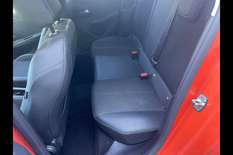 Opel Corsa 1.2 Elegance / CarPlay /