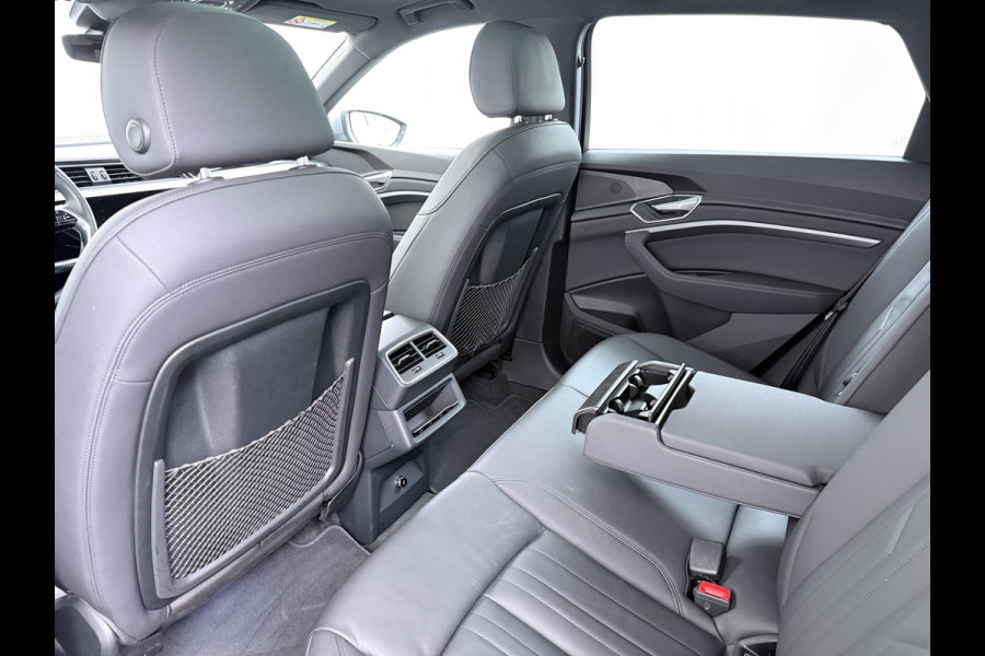 Audi e-tron 50 Quattro Business Edition Plus SOH 91% Panoramadak Camera Adap.Cruise Leder+Verwarmd+Memory Apple Carplay Android Auto Pdc Elek.Achterklep Lmv Privacy Glas Led DAB Virtual Cockpit Rijstrooksensor Origineel Nederlandse Auto