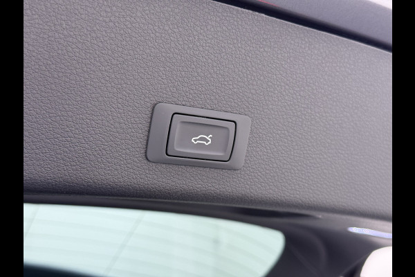 Audi e-tron 50 Quattro Business Edition Plus SOH 91% Panoramadak Camera Adap.Cruise Leder+Verwarmd+Memory Apple Carplay Android Auto Pdc Elek.Achterklep Lmv Privacy Glas Led DAB Virtual Cockpit Rijstrooksensor Origineel Nederlandse Auto