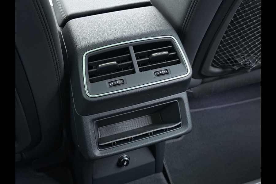 Audi e-tron 50 Quattro Business Edition Plus SOH 91% Panoramadak Camera Adap.Cruise Leder+Verwarmd+Memory Apple Carplay Android Auto Pdc Elek.Achterklep Lmv Privacy Glas Led DAB Virtual Cockpit Rijstrooksensor Origineel Nederlandse Auto