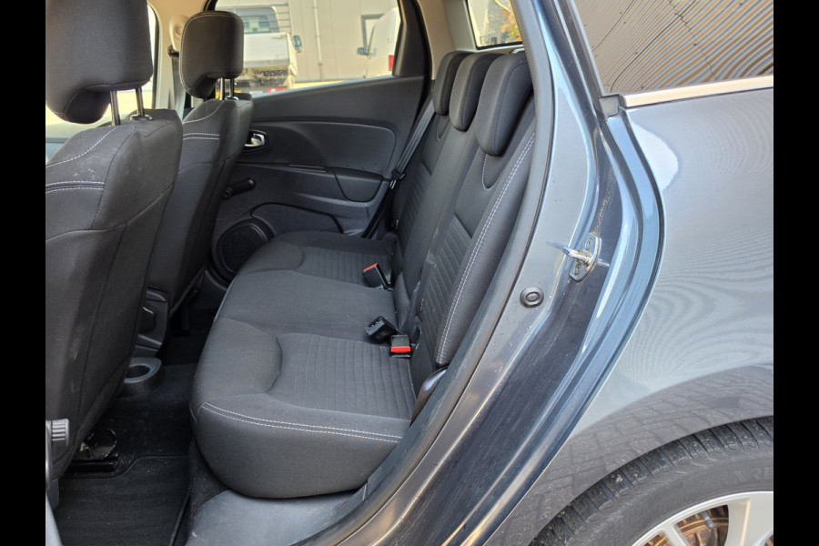 Renault Clio Estate 1.5 dCi Ecoleader Intens Carplay Navi Airco