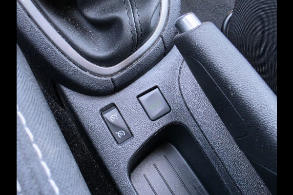 Renault Clio Estate 1.5 dCi Ecoleader Intens Carplay Navi Airco