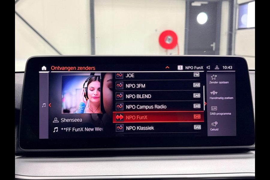 BMW 5 Serie Touring 520e | Plug-in Hybride virtual Cockpit | LED