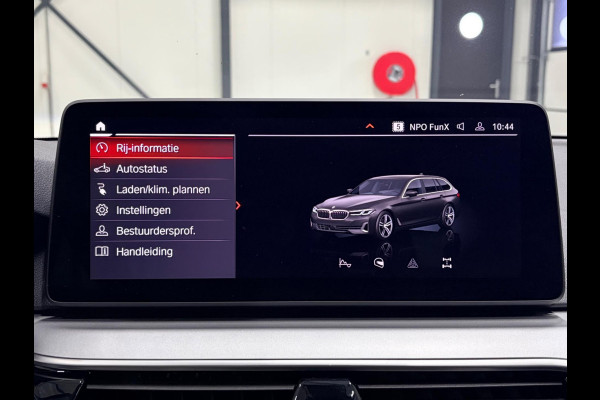 BMW 5 Serie Touring 520e | Plug-in Hybride virtual Cockpit | LED