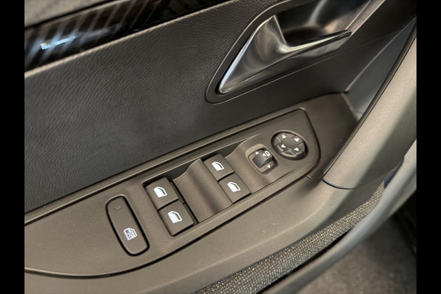 Peugeot 2008 1.2 Hybrid 145PK Aut. Style | Carplay | LED | PDC | Cruise | Incl. garantie