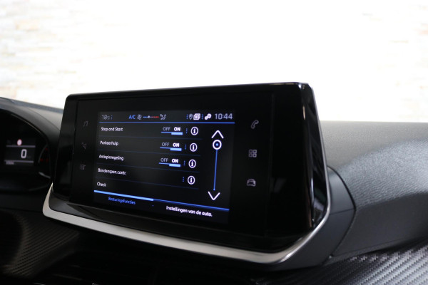 Peugeot 208 1.2 PureTech Blue Lease Active