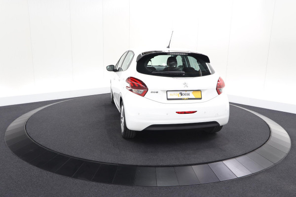 Peugeot 208 PureTech 82 Signature | Parkeersensoren | Apple Carplay | Pack Connect | Armsteun