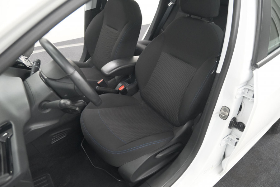 Peugeot 208 PureTech 82 Signature | Parkeersensoren | Apple Carplay | Pack Connect | Armsteun