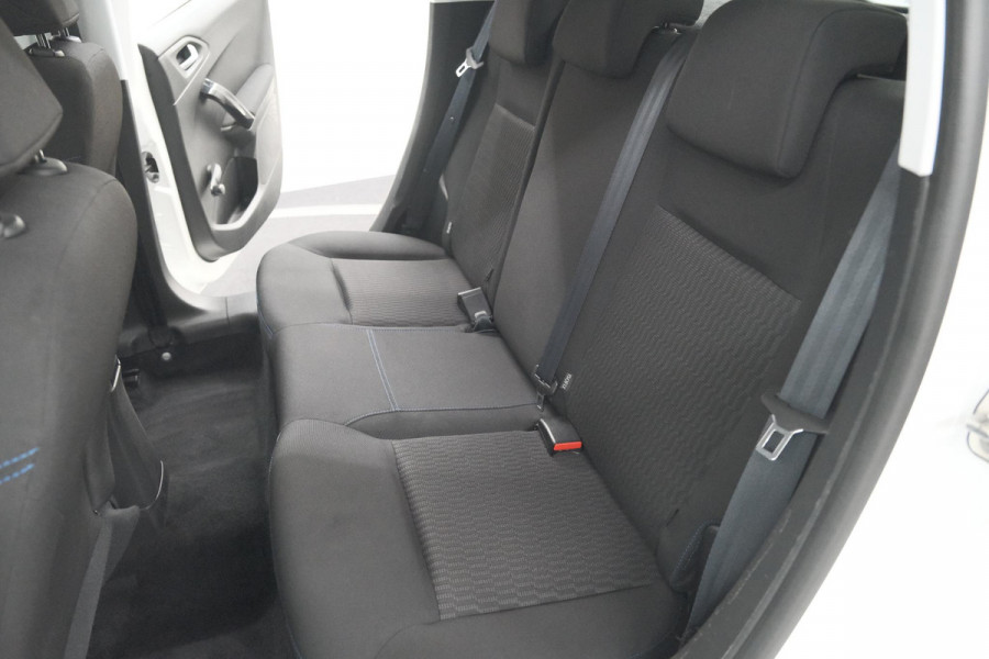Peugeot 208 PureTech 82 Signature | Parkeersensoren | Apple Carplay | Pack Connect | Armsteun