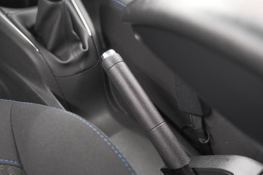 Peugeot 208 PureTech 82 Signature | Parkeersensoren | Apple Carplay | Pack Connect | Armsteun