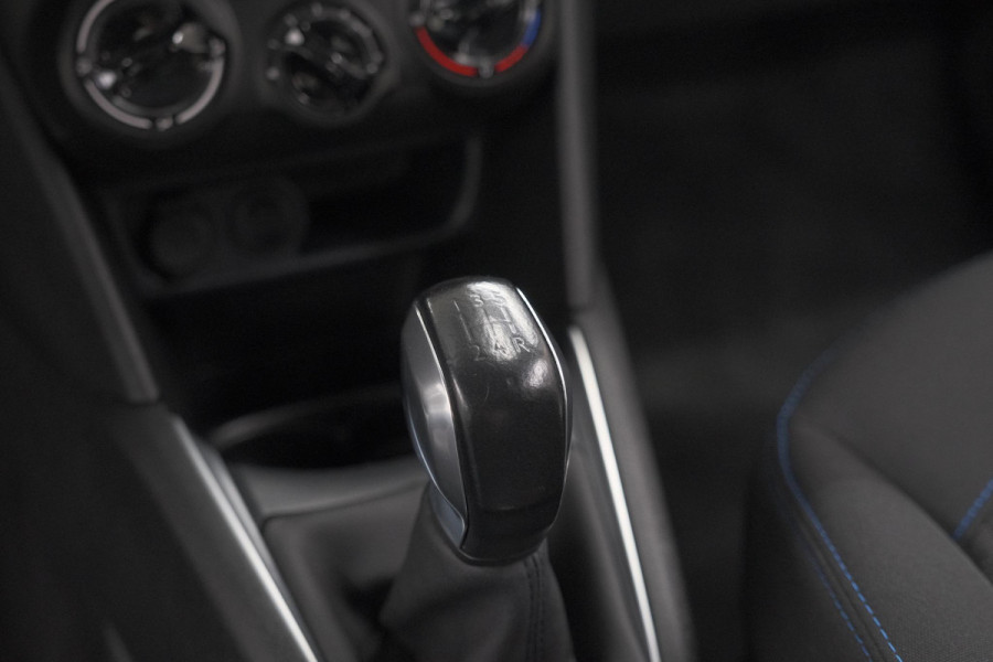 Peugeot 208 PureTech 82 Signature | Parkeersensoren | Apple Carplay | Pack Connect | Armsteun
