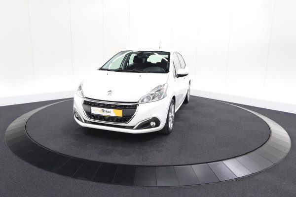 Peugeot 208 PureTech 82 Signature | Parkeersensoren | Apple Carplay | Pack Connect | Armsteun