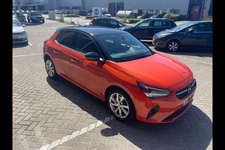 Opel Corsa 1.2 Elegance / CarPlay /