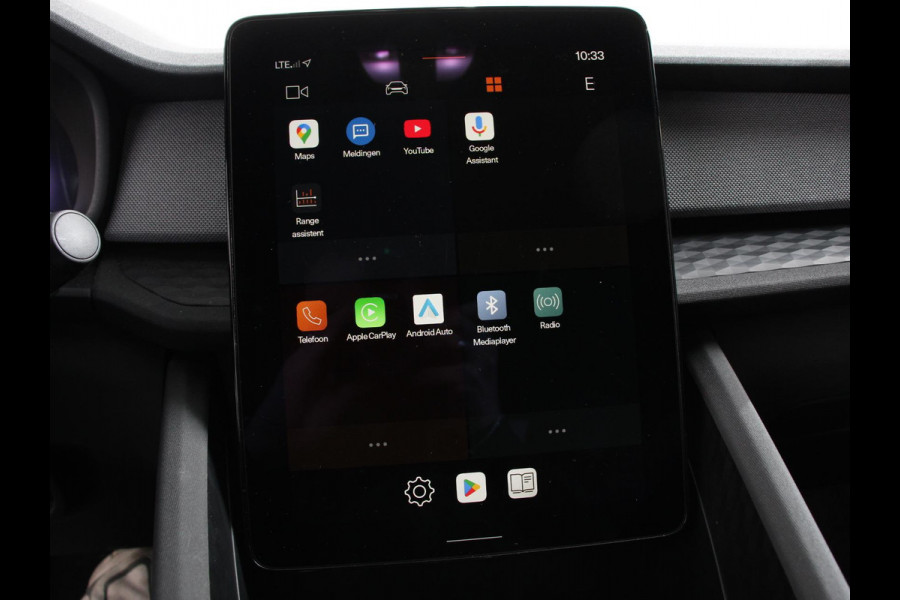 Polestar 2 Standard Range Single Motor 69 kWh 360* Camera Dab Led Verwarmde voorstoelen Navigatie Apple Carplay/Android Auto Climate Control Parkeer sensoren Panoramadak Keyless Stuurverwarming