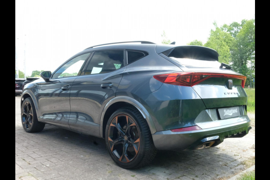 CUPRA Formentor 1.4 e-Hybrid VZ Copper Edition 245pk | PHEV | Stoelverwarming | Adaptive Cruise Control | 360 Camera | Elektr. Stoel | Stoel en Stuur Verwarming
