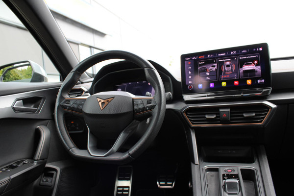 CUPRA Formentor 1.4 e-Hybrid VZ Copper Edition 245pk | PHEV | Stoelverwarming | Adaptive Cruise Control | 360 Camera | Elektr. Stoel | Stoel en Stuur Verwarming