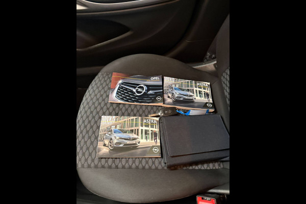 Opel Astra Sports Tourer 1.2 Business Elegance | Camera | Navigatie | Cruise