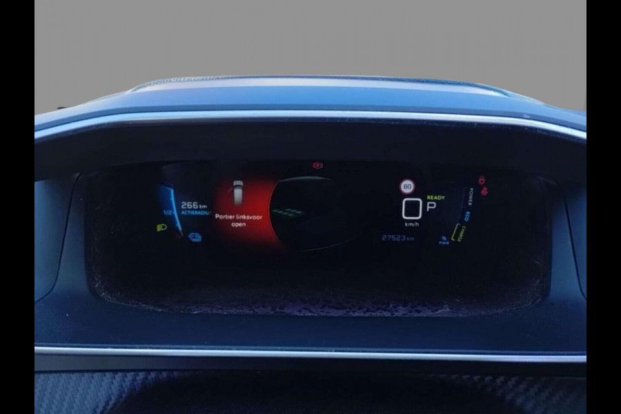 Peugeot e-2008 EV Allure Pack 50 kWh | 27.500 | Navigatie | Achteruitrij Camera | WORDT VERWACHT!