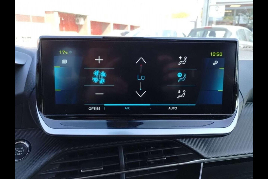 Peugeot e-2008 EV Allure Pack 50 kWh | 27.500 | Navigatie | Achteruitrij Camera | WORDT VERWACHT!