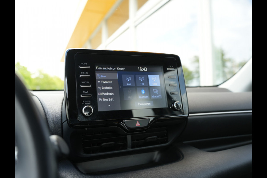Toyota Yaris 1.5 Hybrid Dynamic | Apple Carplay/Android Auto | Dab | Cruise control adaptief