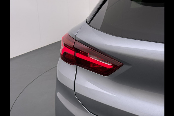 BMW X2 xDrive25e M SPORT Business Edition Plus BOMVOL | PHEV| PANO| NAP| STOEL + STUURVERWARMING| COMFORT ACCESS| ELEK. ACHTERKLEP| AFNEEMBARE TREKHAAK| HUD| ACHTERUITRIJCAMERA| APPLE CARPLAY