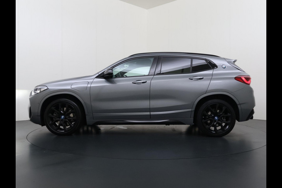 BMW X2 xDrive25e M SPORT Business Edition Plus BOMVOL | PHEV| PANO| NAP| STOEL + STUURVERWARMING| COMFORT ACCESS| ELEK. ACHTERKLEP| AFNEEMBARE TREKHAAK| HUD| ACHTERUITRIJCAMERA| APPLE CARPLAY