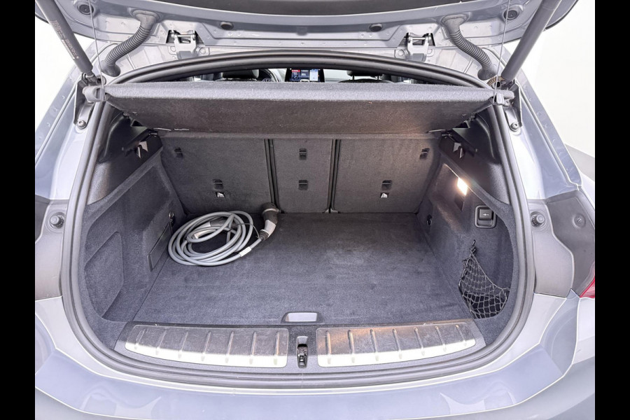 BMW X2 xDrive25e M SPORT Business Edition Plus BOMVOL | PHEV| PANO| NAP| STOEL + STUURVERWARMING| COMFORT ACCESS| ELEK. ACHTERKLEP| AFNEEMBARE TREKHAAK| HUD| ACHTERUITRIJCAMERA| APPLE CARPLAY