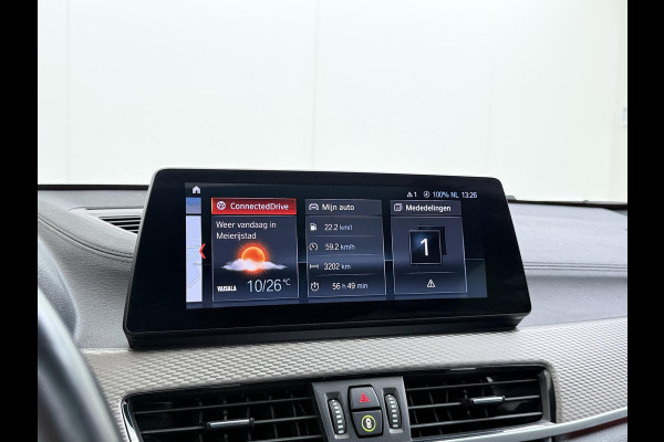 BMW X2 xDrive25e M SPORT Business Edition Plus BOMVOL | PHEV| PANO| NAP| STOEL + STUURVERWARMING| COMFORT ACCESS| ELEK. ACHTERKLEP| AFNEEMBARE TREKHAAK| HUD| ACHTERUITRIJCAMERA| APPLE CARPLAY