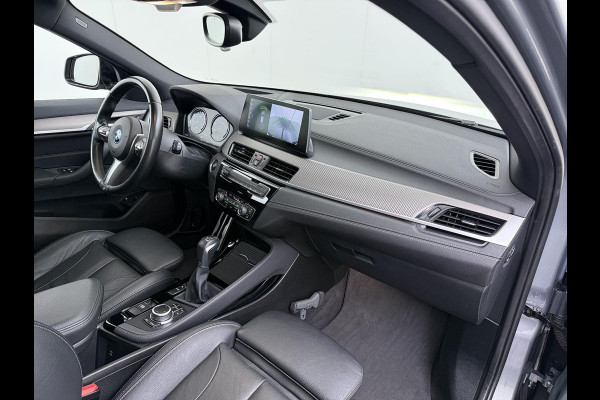 BMW X2 xDrive25e M SPORT Business Edition Plus BOMVOL | PHEV| PANO| NAP| STOEL + STUURVERWARMING| COMFORT ACCESS| ELEK. ACHTERKLEP| AFNEEMBARE TREKHAAK| HUD| ACHTERUITRIJCAMERA| APPLE CARPLAY