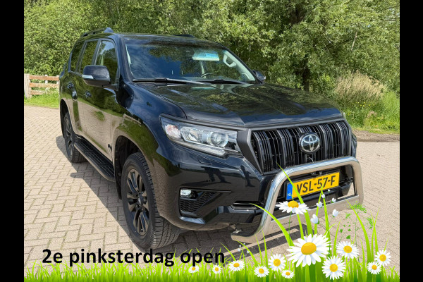Toyota Land Cruiser 150 2.8 D-4D-F Professional Window Van