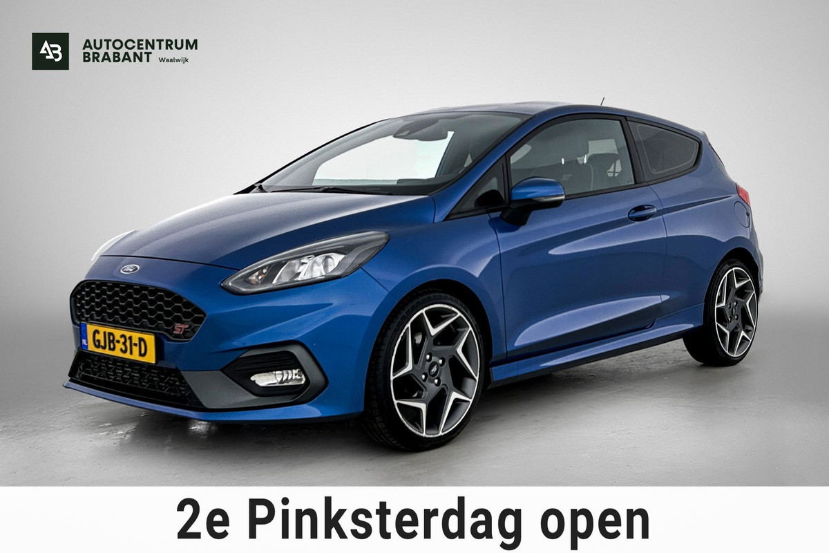 Ford Fiesta 1.5 EcoBoost ST-3(Goed OnderH, Navi, Carplay/ Android, Parkeersensoren, Auto Airco, Cruise Con, Etc)